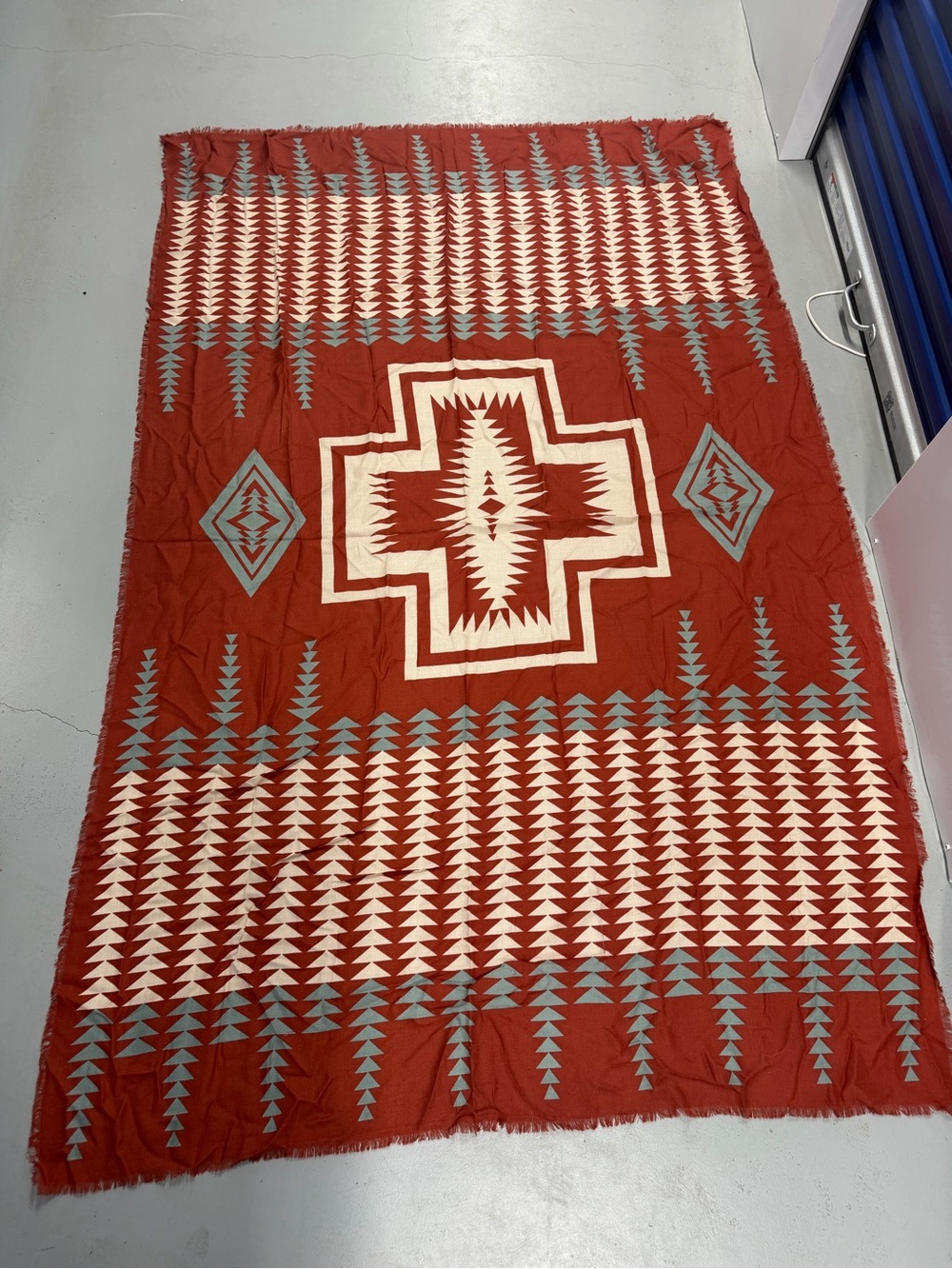 Pendleton Harding Pattern Rust Red, Cream & Light Blue Southwestern Scarf - Picture 3 of 7